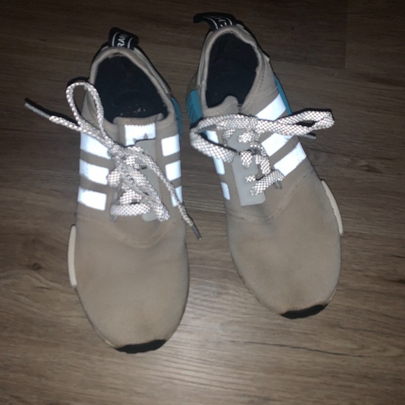 Adidas Shoes - Picture 2 of 8